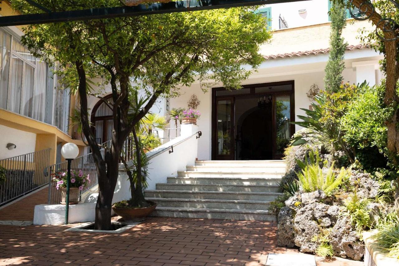 Hotel Royal Terme Ischia Exterior photo