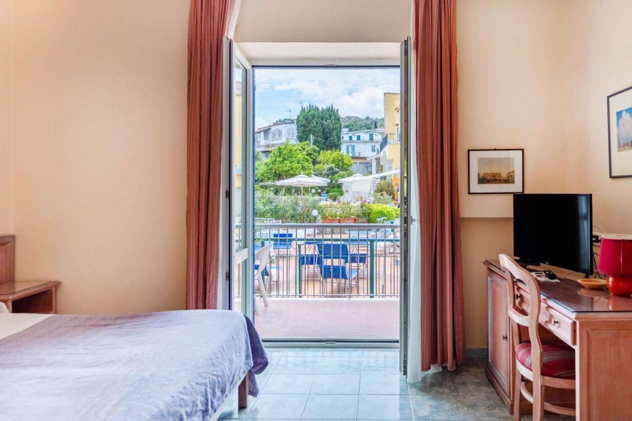 Hotel Royal Terme Ischia Exterior photo